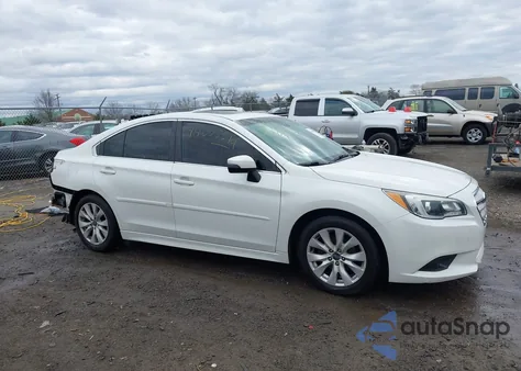 2015 Subaru Legacy 2.5I Premium z USA, uszkodzony, nr VIN 4S3BNAH63F3049497